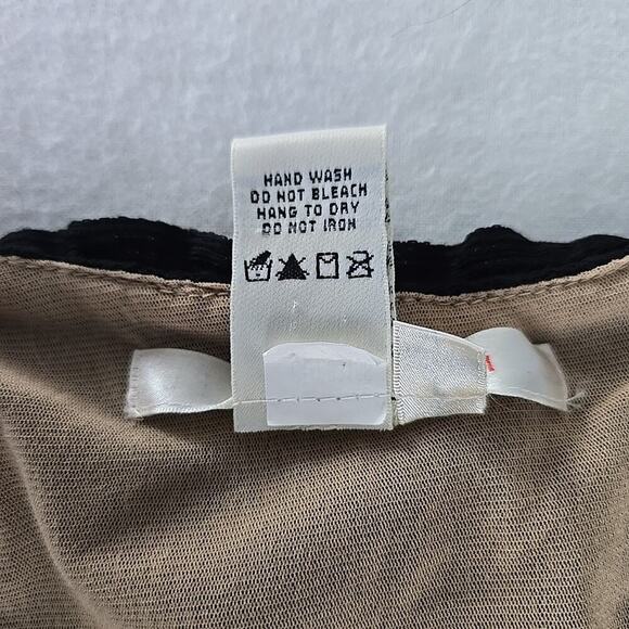 Studio M‎ Fitted Sheer Mesh Sheer Black Beige Scoop Neck Shirt XL Y2K Whimsigoth - Picture 7 of 8